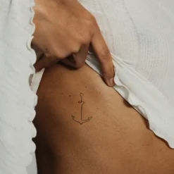 Tatouages Medium | Tatouages Medium^PAUL HEWITT Anchor Tattoo