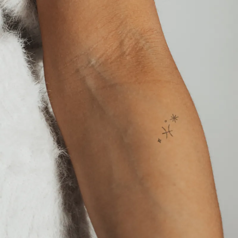 Tatouages Petit | Tatouages Petit^PAUL HEWITT Pisces Tattoo