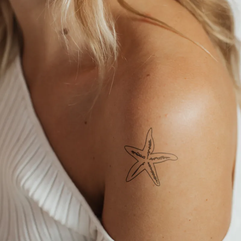 Tatouages Medium | Tatouages Medium^PAUL HEWITT Sea Star Tattoo