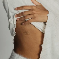 Tatouages Medium | Tatouages Medium^PAUL HEWITT Wave Tattoo
